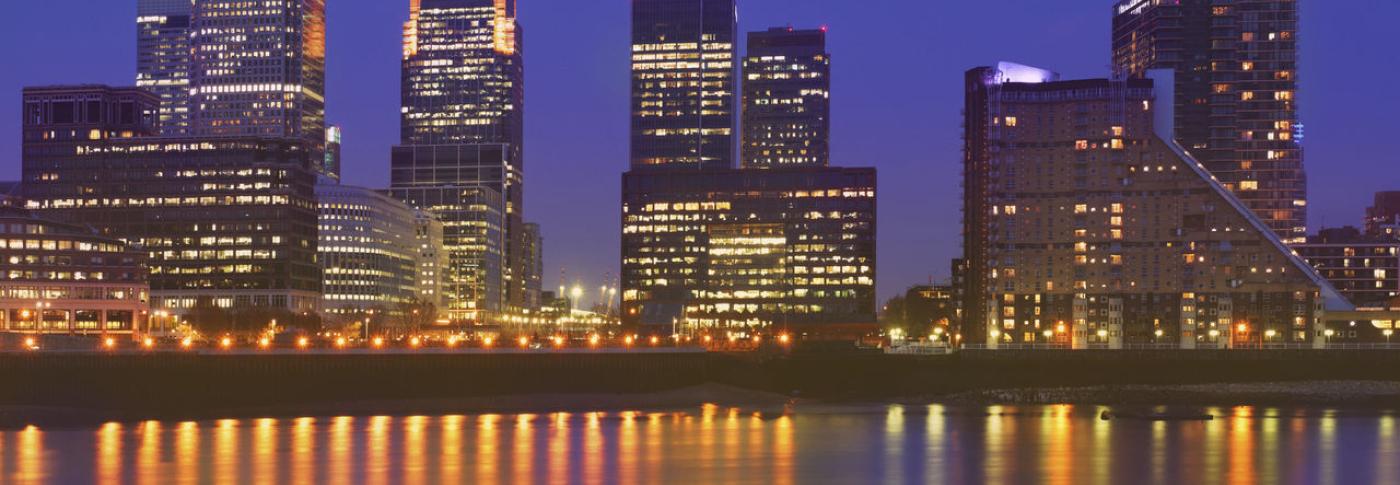 National Grid ESO - annual report and accounts - Canary wharf at night